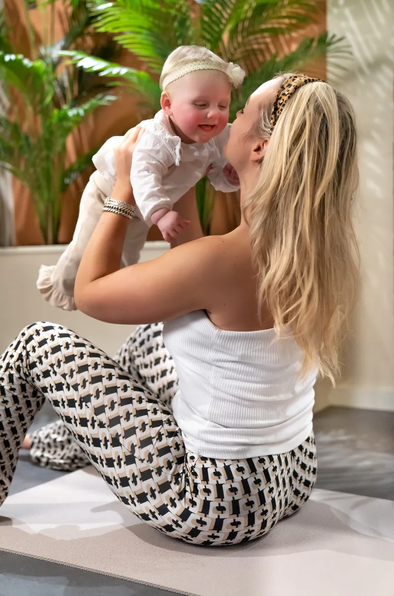 B-Flow Baby Spa en Pretecho Praktijk