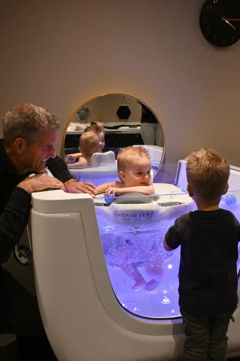 Lots of Fun baby Spa