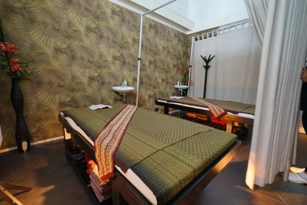La Or Thai Massage