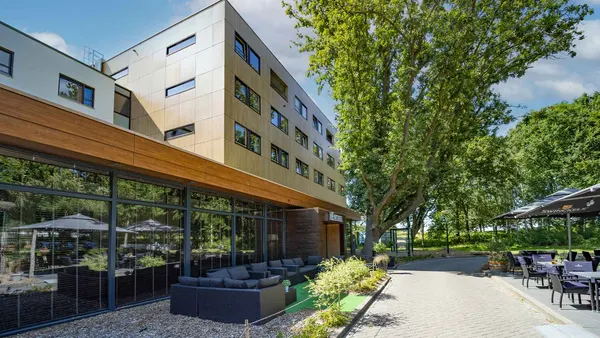 BLUE Wellness Stadspark
