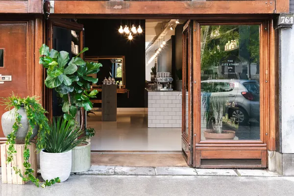 The City Street Spa
