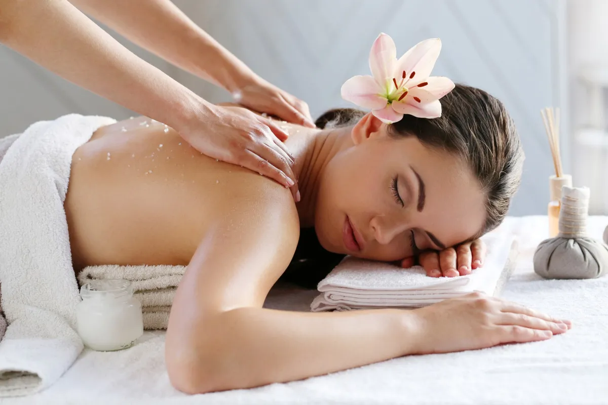 Tatsanie Thai massage & wellness